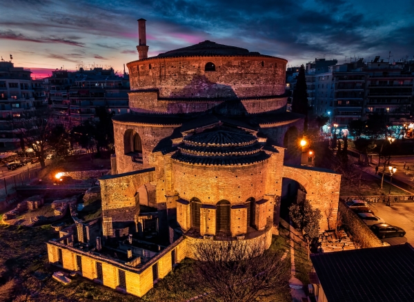 C. Sfikas - Thessaloniki|: A byzantine city