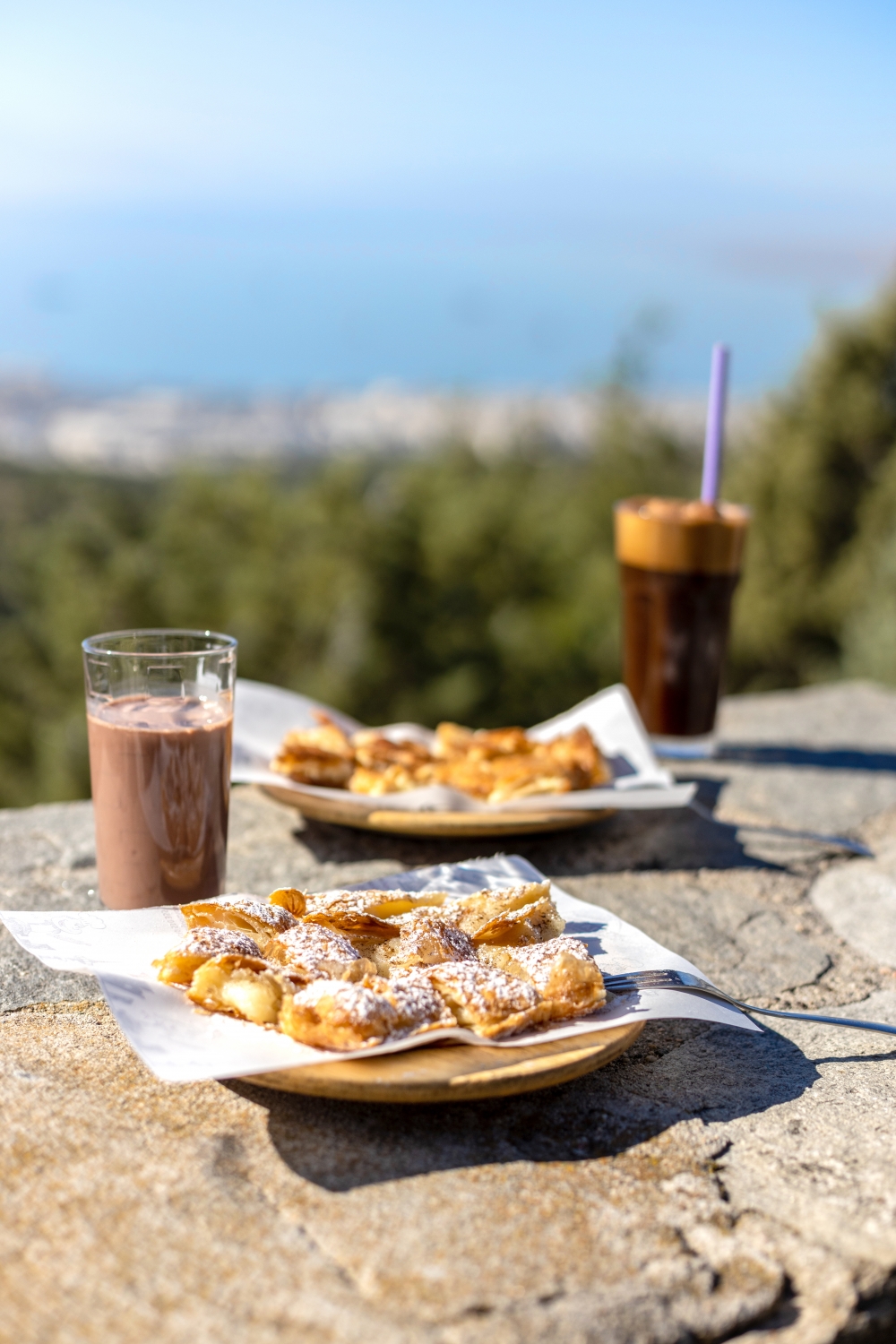 Bougatsa: A Delicious Taste of Thessaloniki&#039;s Culinary Heart